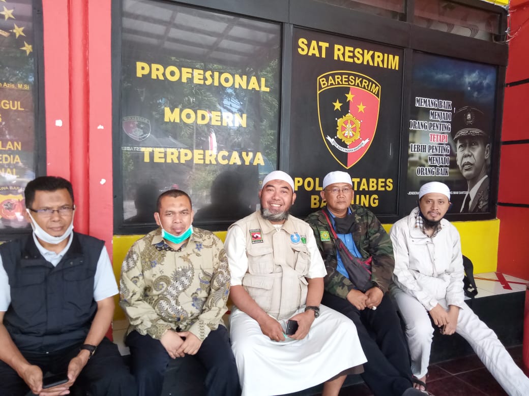 Dewan Dakwah Jabar Bersama Ormas Islam Laporkan Penista Agama